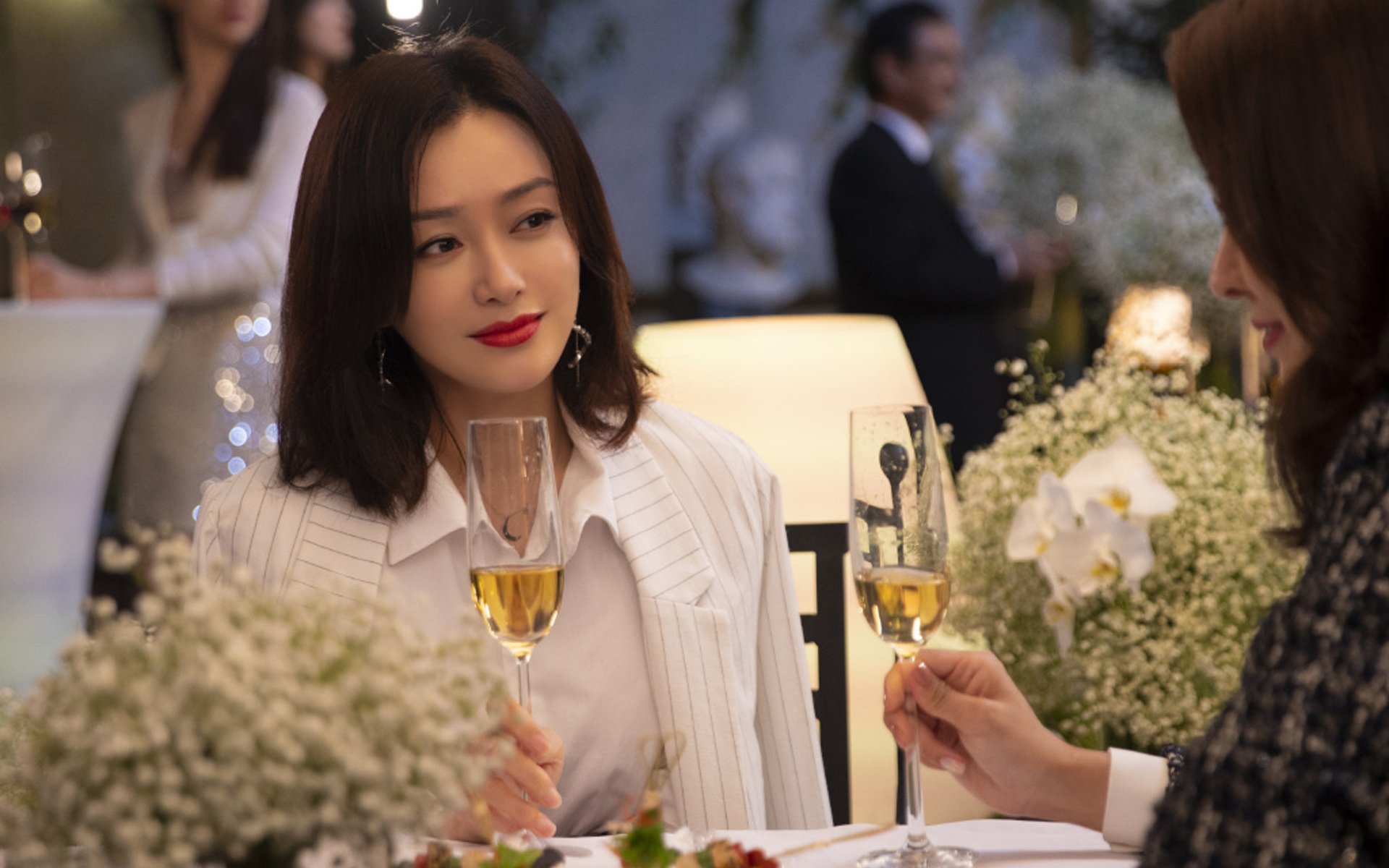 不只是数据！东契奇用魔术师般的表演让质疑者闭嘴