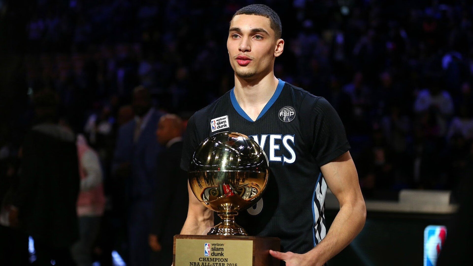 凯恩全程高能输出，澳大利亚逆转伊拉克，亚洲杯上演惊魂三分钟